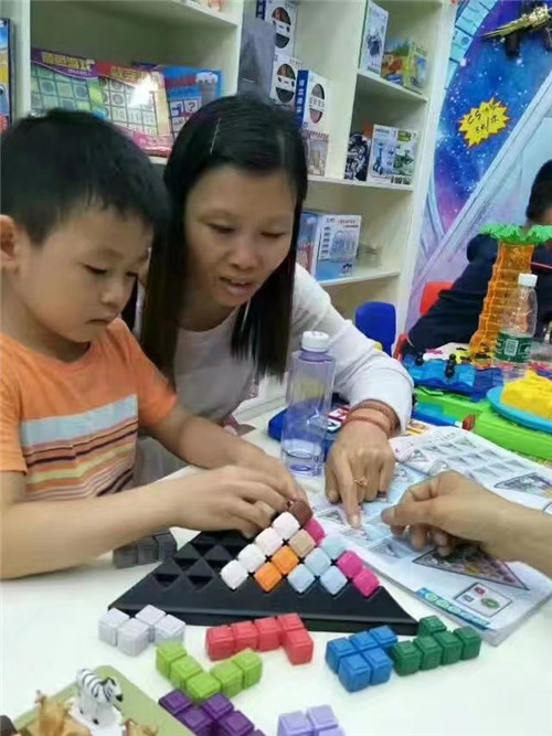 玩具加盟店 - 行業動態-皇家迪智尼兒童玩具店加盟官網