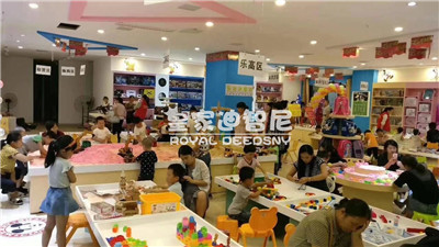玩具連鎖店是這樣打敗電商的！