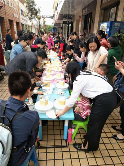 皇家迪智尼玩具加盟店鋪開業又火啦!
