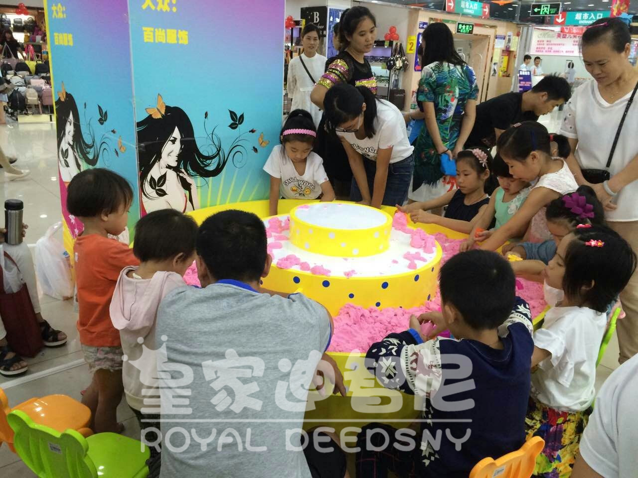 開玩具店賺錢嗎 -行業(yè)動態(tài)-皇家迪智尼兒童玩具店加盟官網(wǎng)