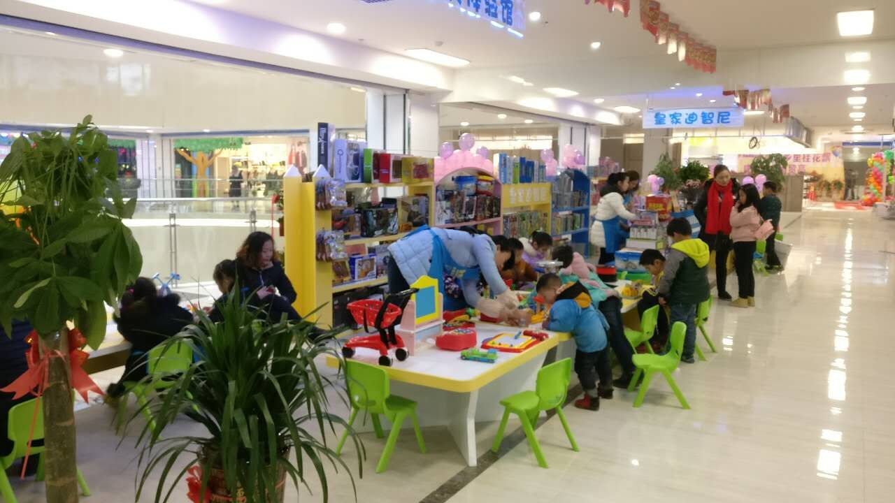 兒童玩具店加盟怎樣做好裝修？