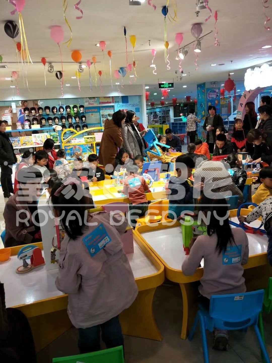 對不同類型顧客 兒童玩具加盟店該怎么應(yīng)對呢？