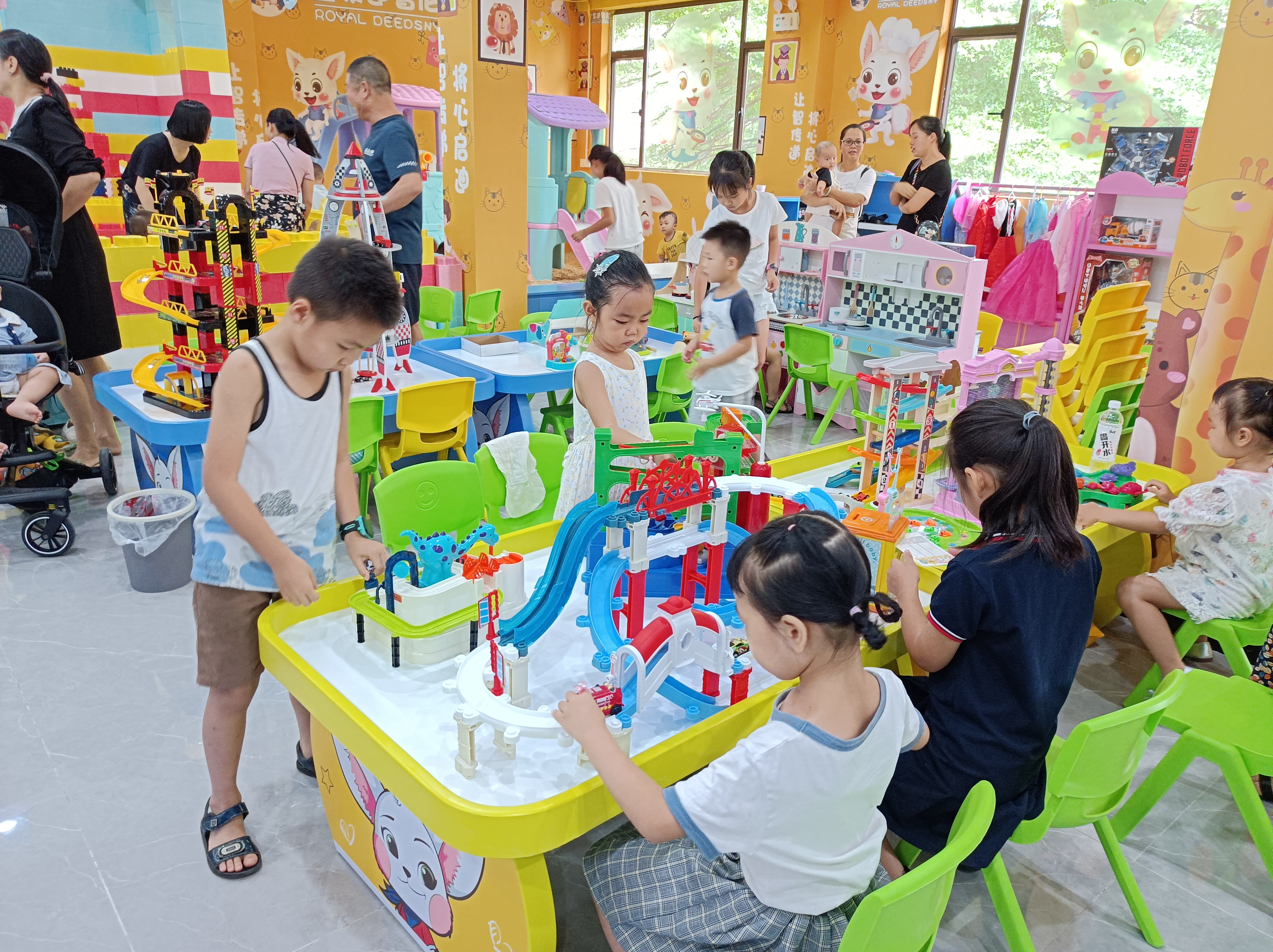 孩子愛發脾氣，父母該如何正確引導