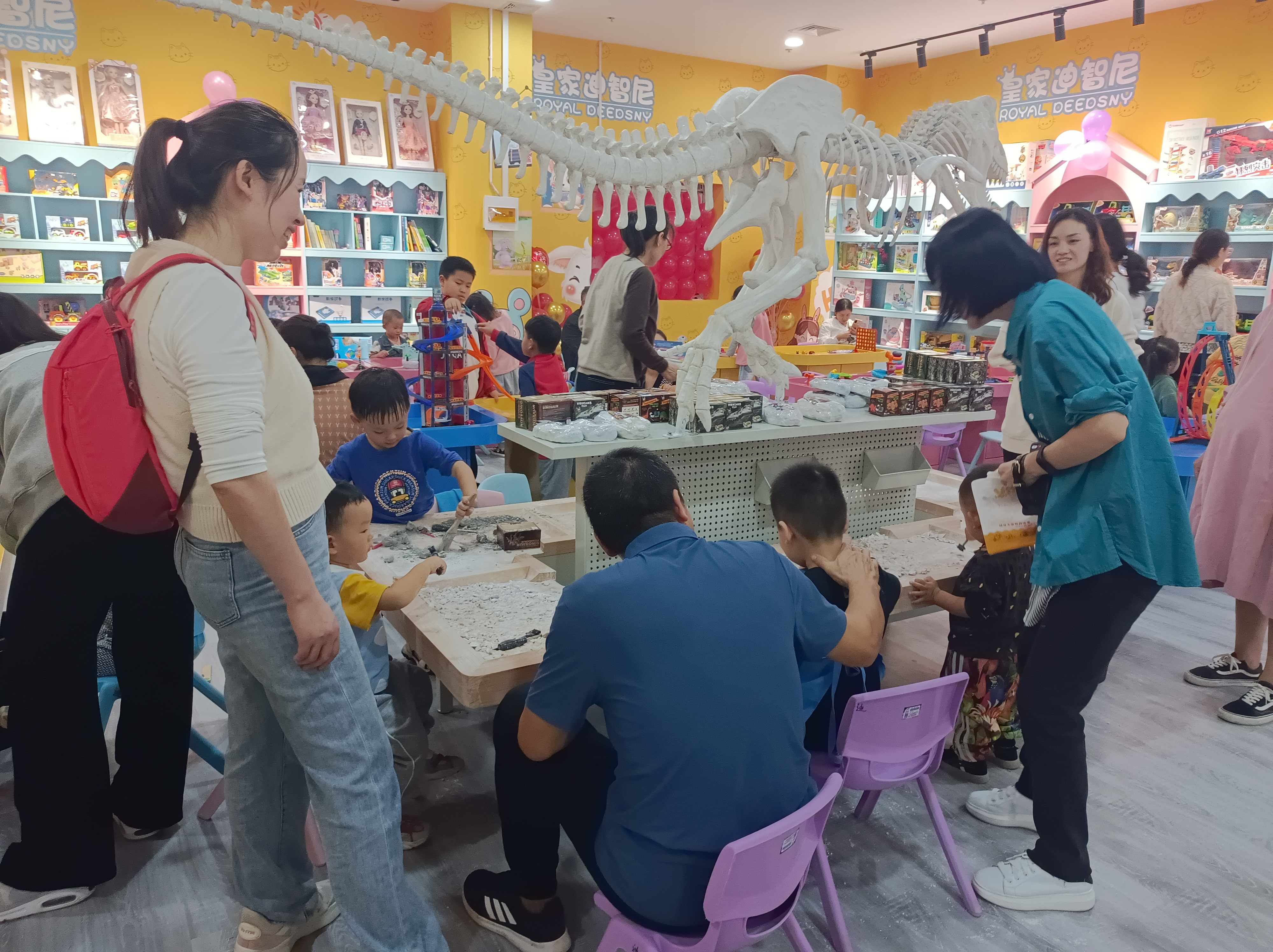 兒童益智玩具體驗館加盟利潤怎么樣？
