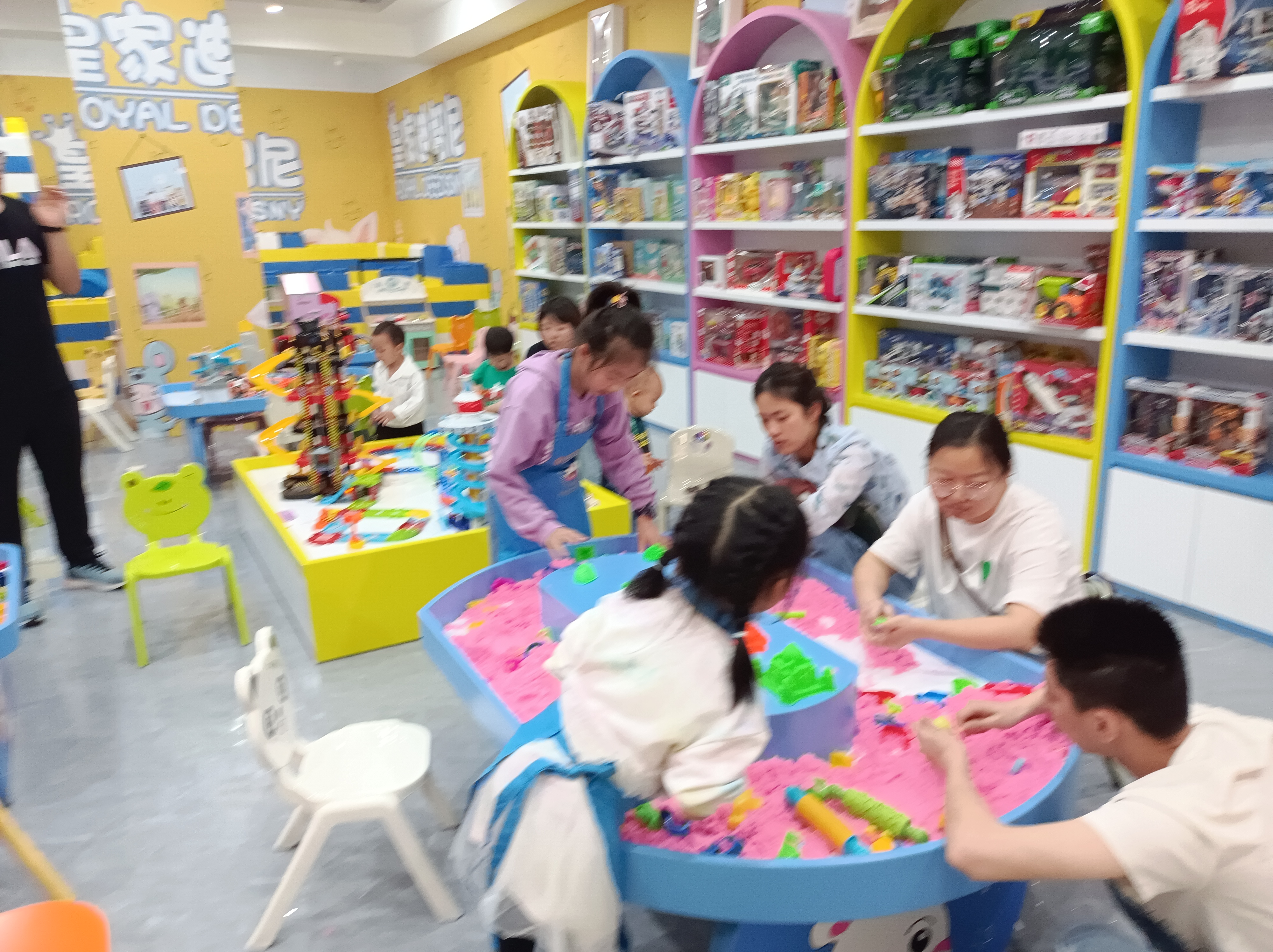 皇家迪智尼 I 如何在玩耍中提高專注力和創(chuàng)造力？
