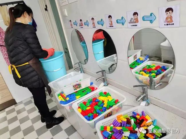 皇家迪智尼 I 不同類型的玩具，清洗和消毒的方式也不一樣哦！??！