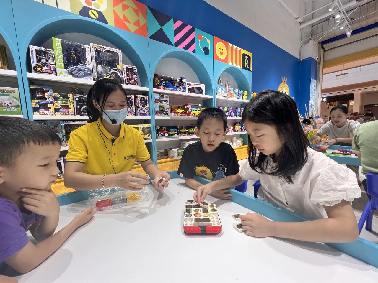 皇家迪智尼 I 營銷賦能益智玩具樂園結合天賦測評！