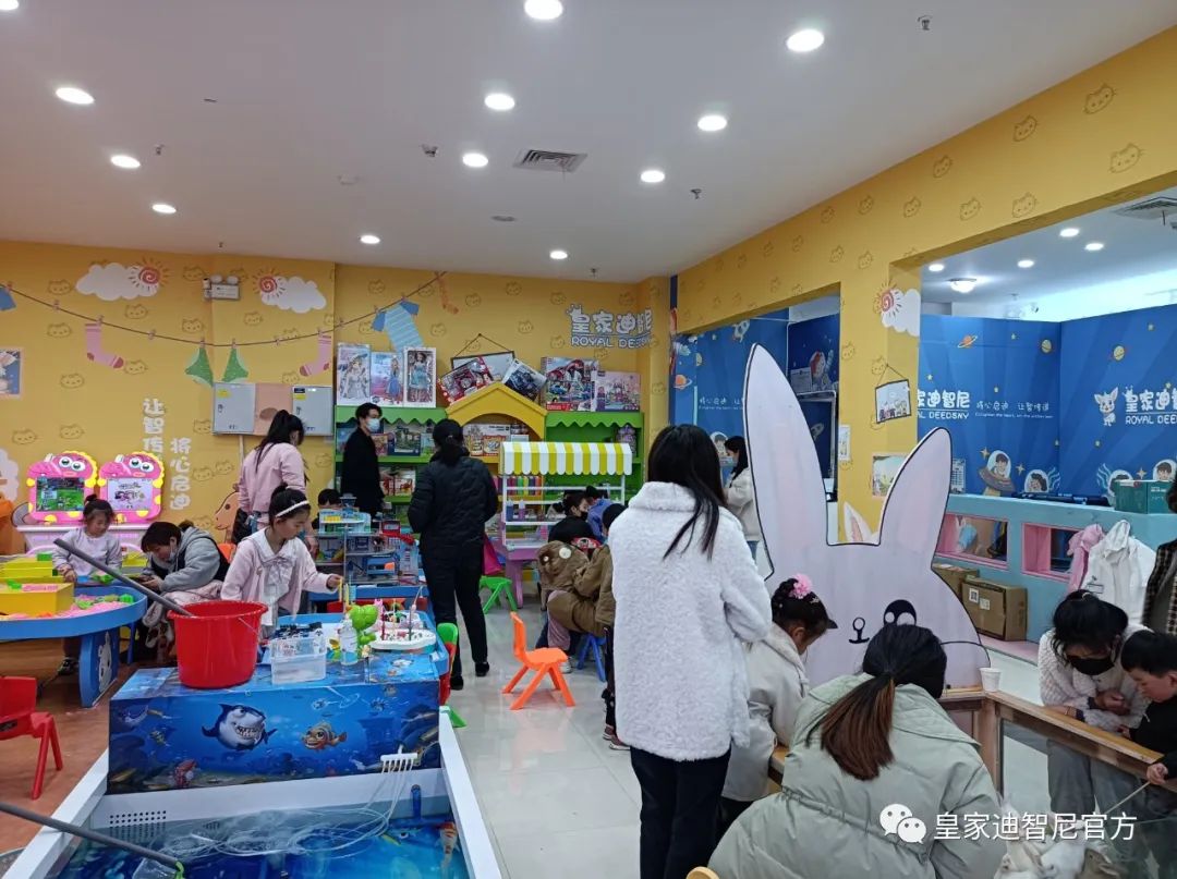 皇家迪智尼 I 店鋪老板多和家長溝通這些方面知識，讓你的回頭率爆表！！！