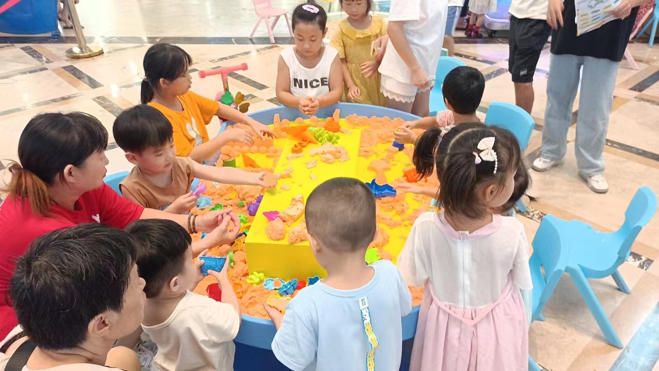 皇家迪智尼 I 避免孩子暑假“擺爛”，讓暑假充實又有趣的室內場所推薦！